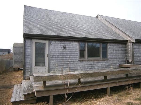 18 Miacomet Road, Unit C Nantucket, MA 02554 - Photo 1 of 14 Gallery Image 1