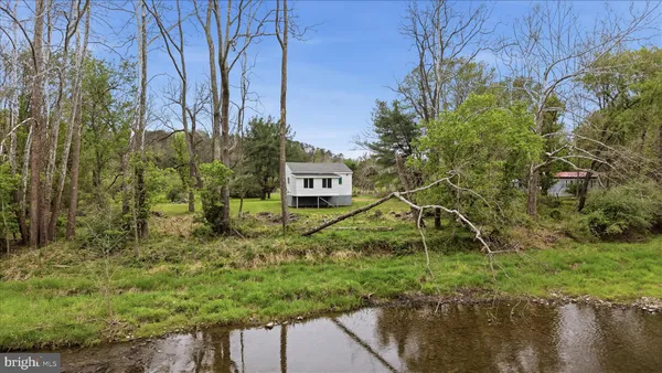 $179,999 | 216 Cedar River Lane, Augusta, WV 26704