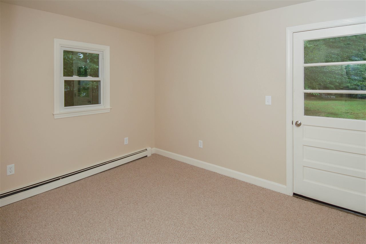 162 Hedding Road Epping, NH 03042 - Photo 20 of 40 Gallery Image 20