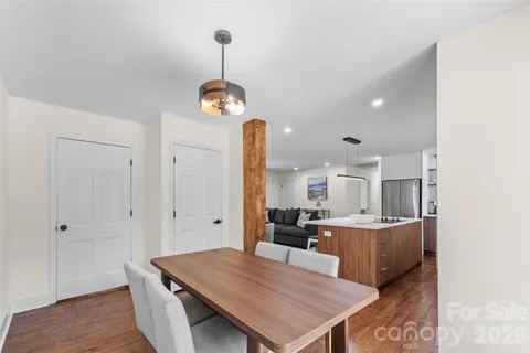 $500,000 | 2014 Sandhurst Drive, Charlotte, NC 28205