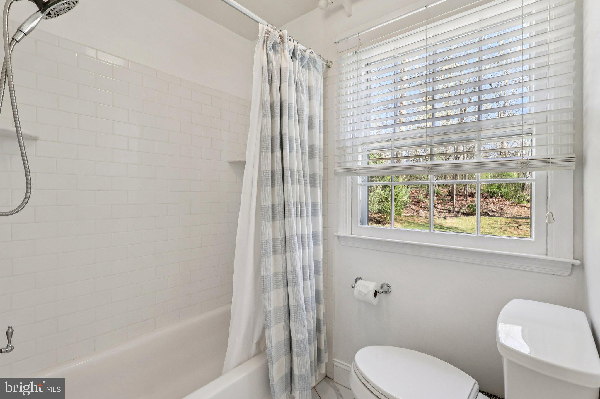 720 Pine Hill Road Wayne, PA 19087 - Photo 32 of 50