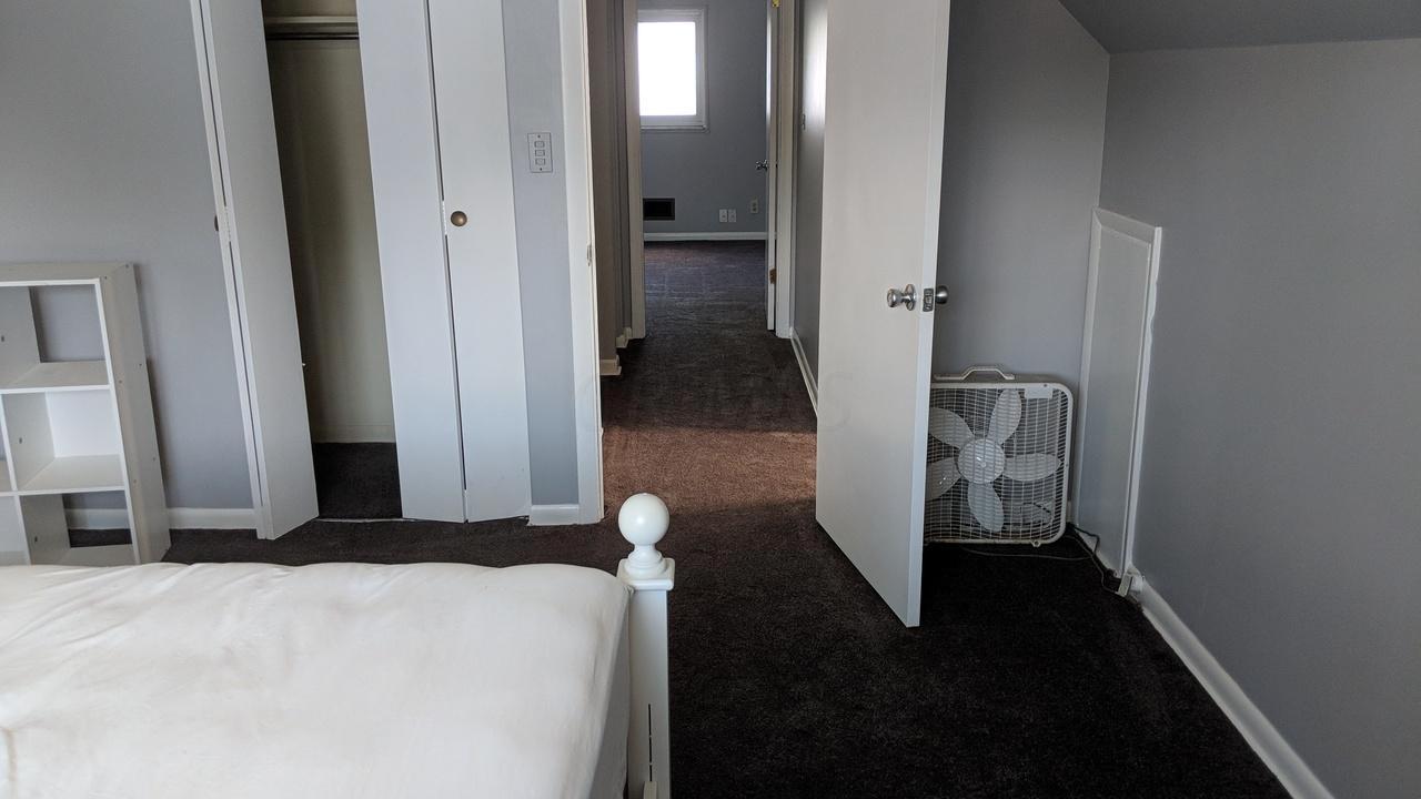 320 Deerfield Road Columbus, OH 43228 - Photo 17 of 26 Gallery Image 17