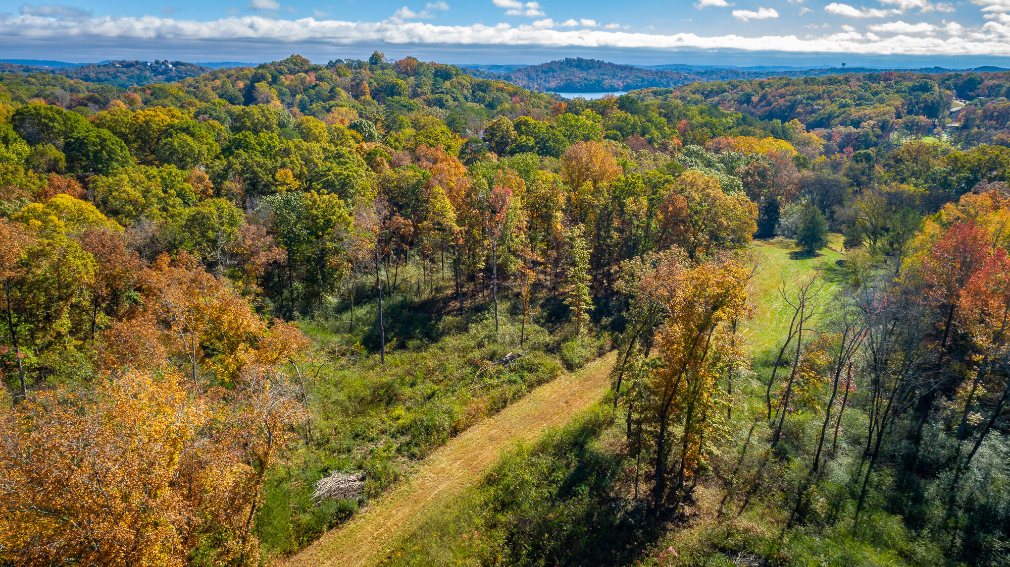 6510 Fairview Road Hixson, TN 37343 - Photo 5 of 67 6512 Fairview Road HD-66 - Copy