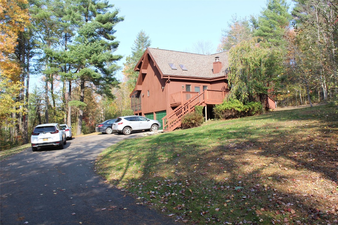 908 Jones Road Vestal, NY 13850 - Photo 2 of 36 Gallery Image 2