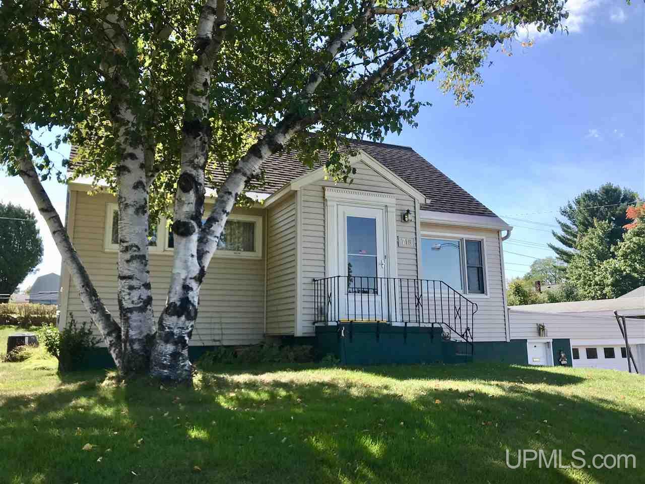 718 Poplar Street Ishpeming, MI 49849 - Photo 1 of 19 Gallery Image 1