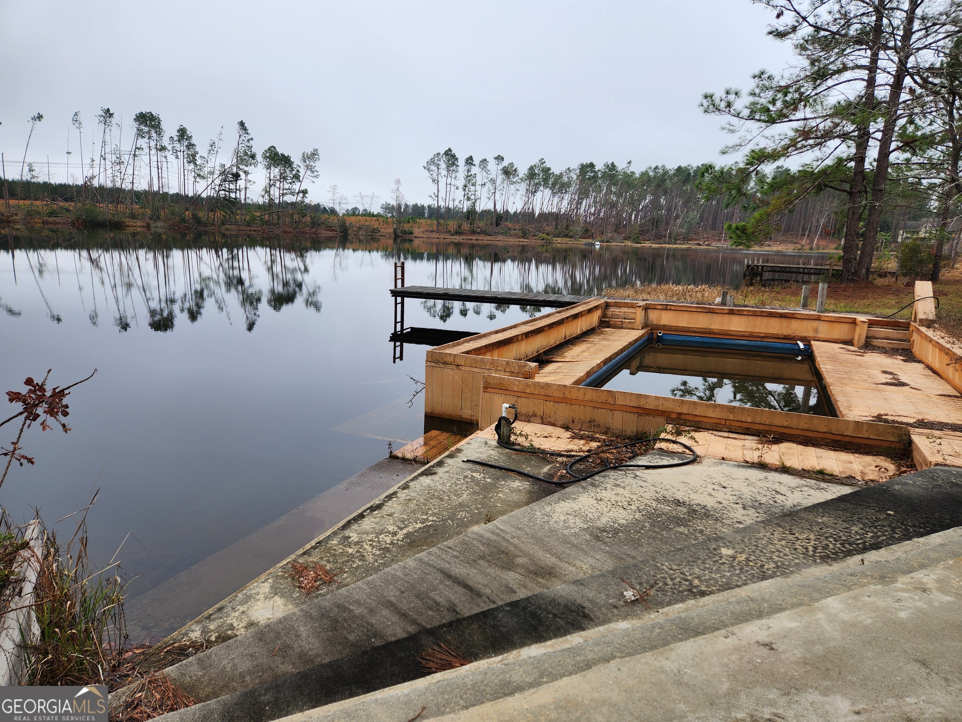 0 Hammond Powell Road Hazlehurst, GA 31539 - Photo 34 of 45 a view of a lake with houses