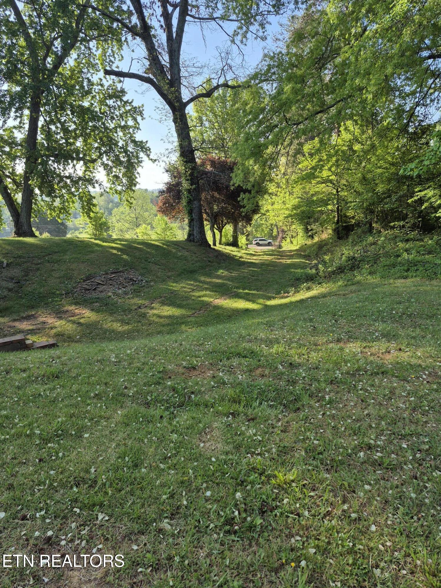 111 Povo Road Madisonville, TN 37354 - Photo 8 of 28 20260416_084004