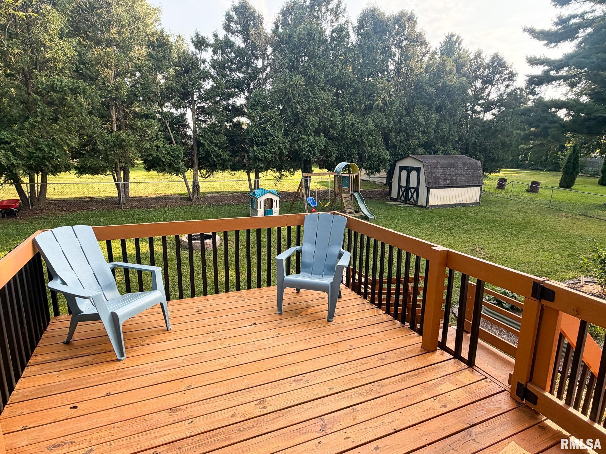 906 Lake Road Eureka, IL 61530 - Photo 39 of 45 Gallery Image 39