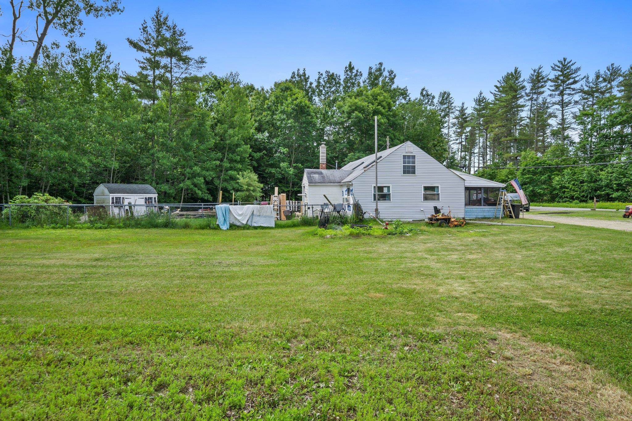 150 Hedding Road Epping, NH 03042 - Photo 1 of 13 Gallery Image 1