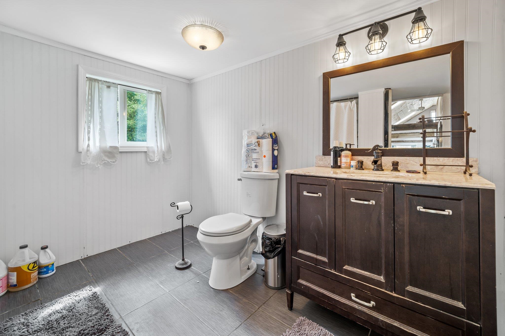 150 Hedding Road Epping, NH 03042 - Photo 7 of 13 Gallery Image 7