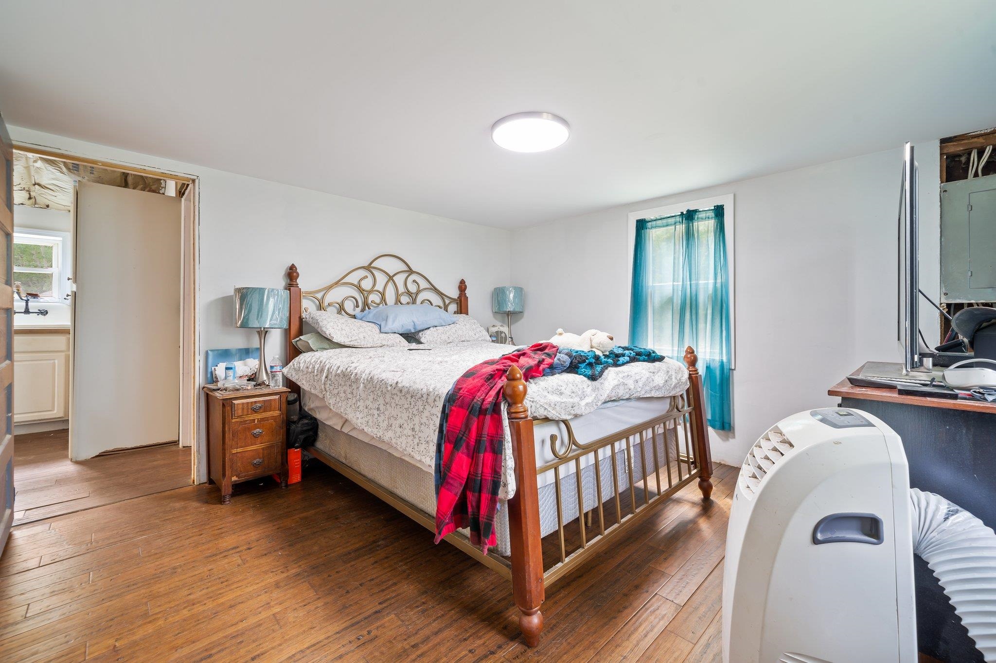 150 Hedding Road Epping, NH 03042 - Photo 9 of 13 Gallery Image 9