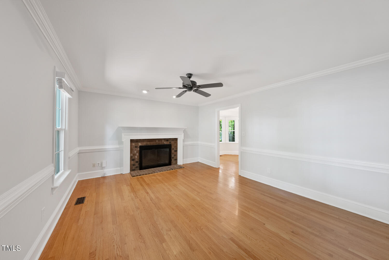 7128 Sandringham Drive Raleigh, NC 27613 - Photo 3 of 25 DSC00737