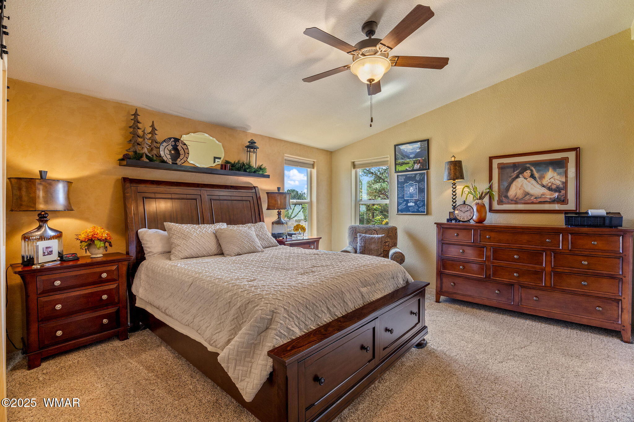 3840 Petersen Road Snowflake, AZ 85937 - Photo 14 of 39 Master bedroom