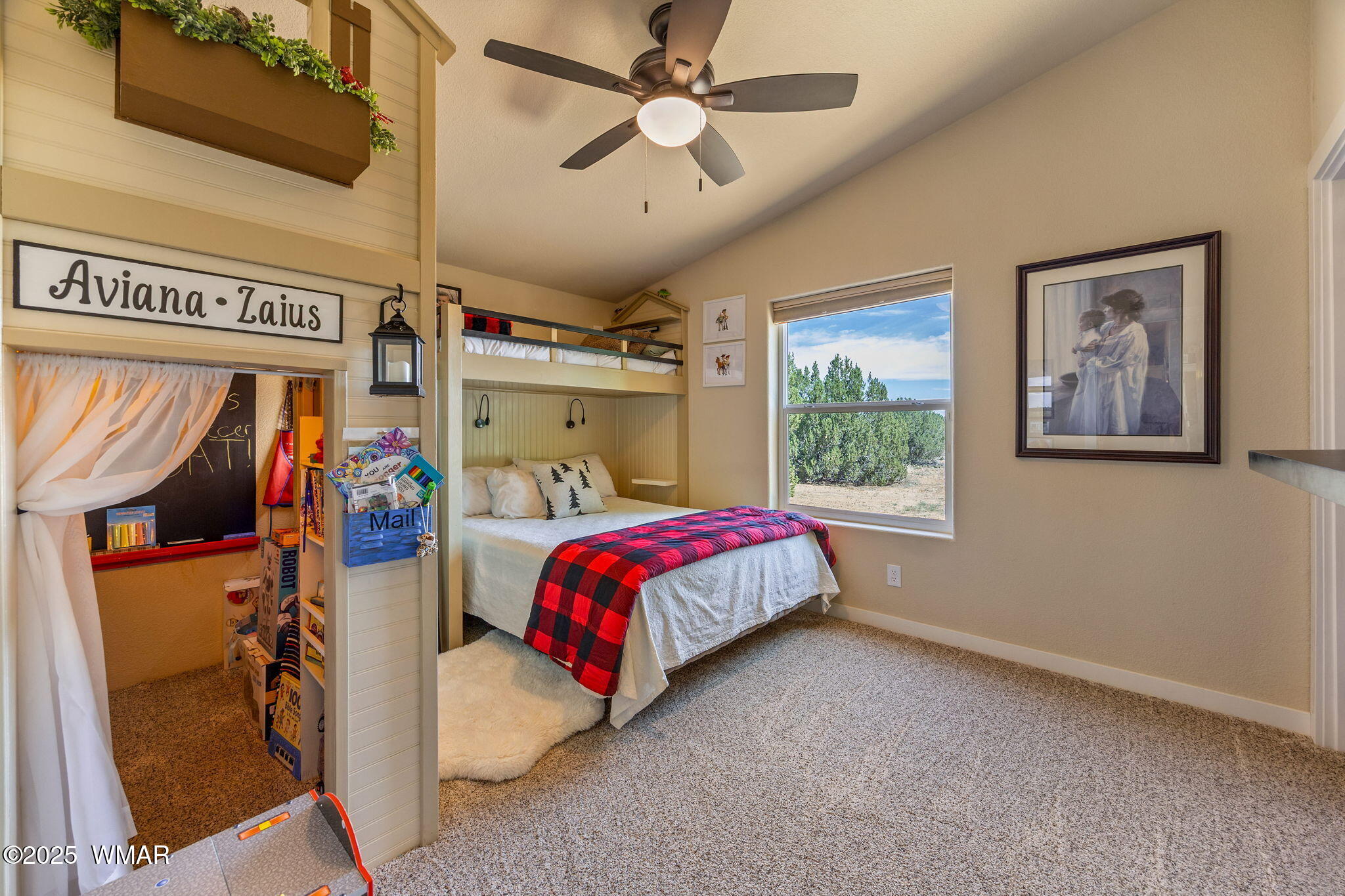 3840 Petersen Road Snowflake, AZ 85937 - Photo 17 of 39 2nd bedroom with bunks