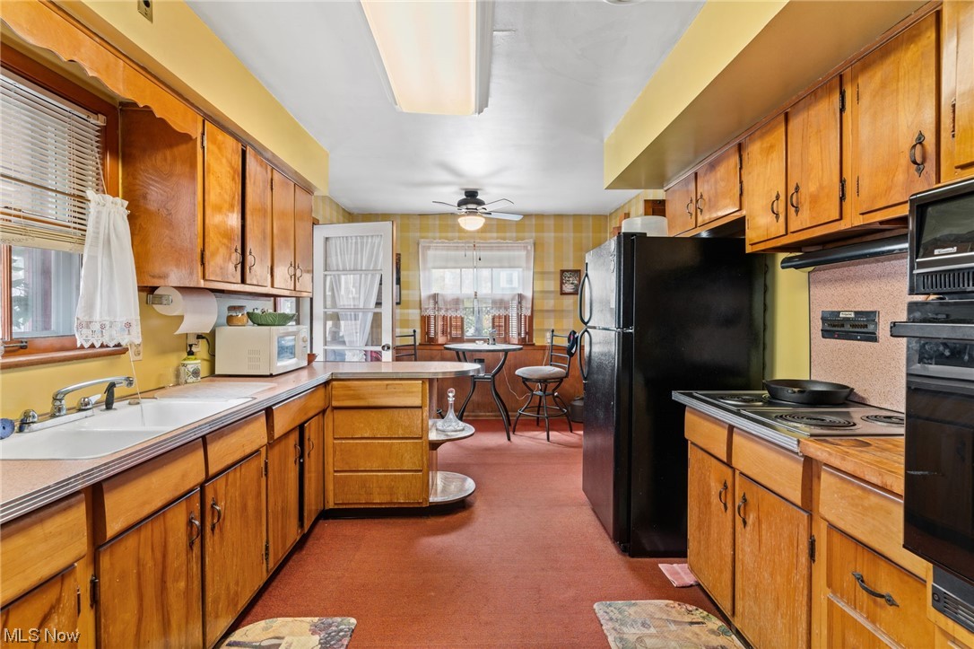 17006 Kenyon Road Cleveland, OH 44120 - Photo 20 of 34