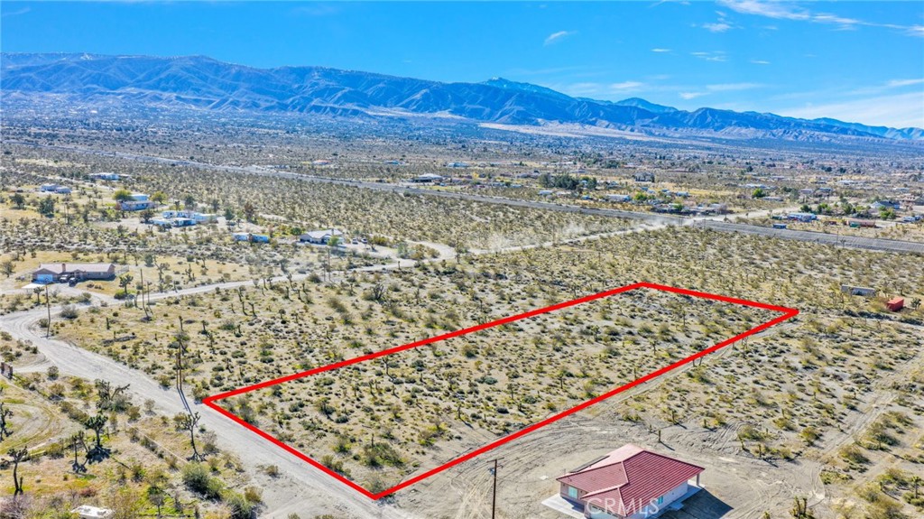 11786 Buckwheat Road Phelan, CA 92371 - Photo 5 of 11