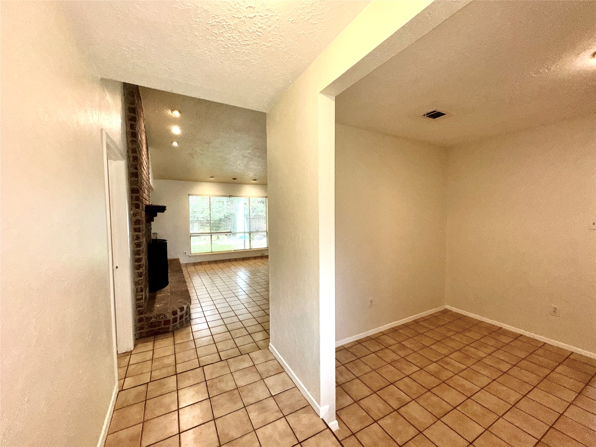 8511 Little River Road Houston, TX 77064 - Photo 3 of 19 a view of a hallway