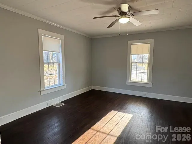 $1,400 | 70 Crowell Drive Northwest, Concord, NC 28025