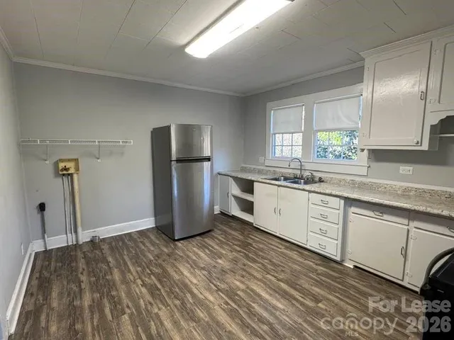 $1,400 | 70 Crowell Drive Northwest, Concord, NC 28025