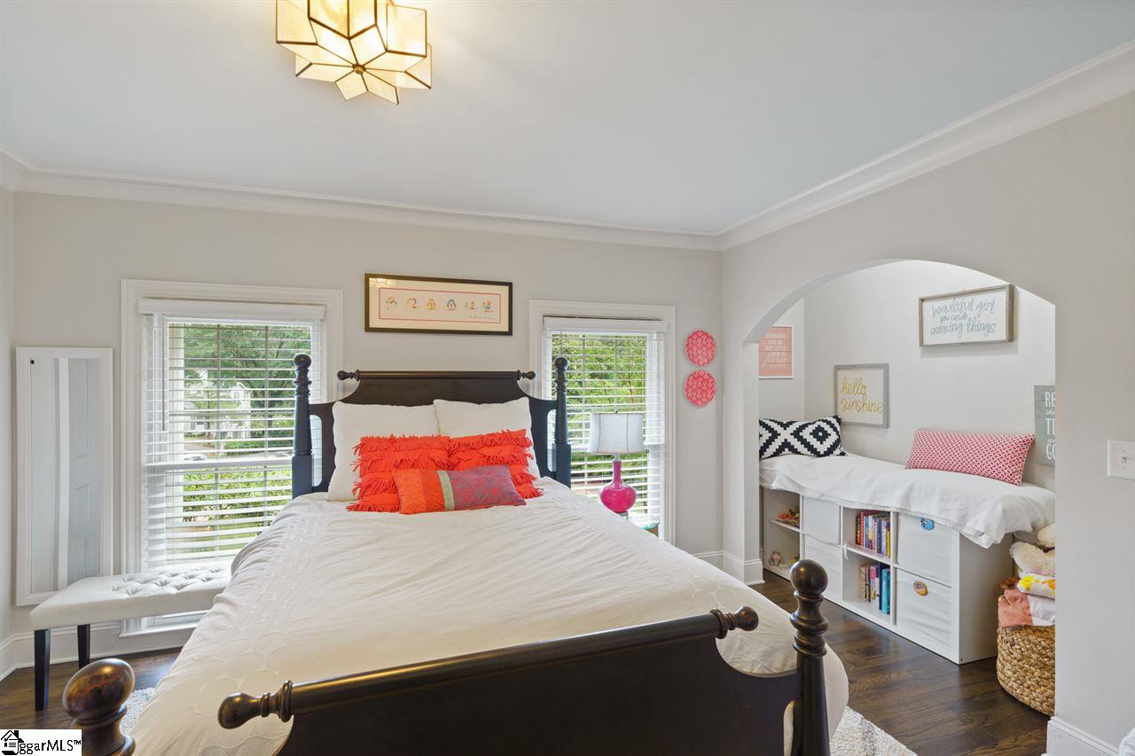 6 Barksdale Road Greenville, SC 29607 - Photo 18 of 35