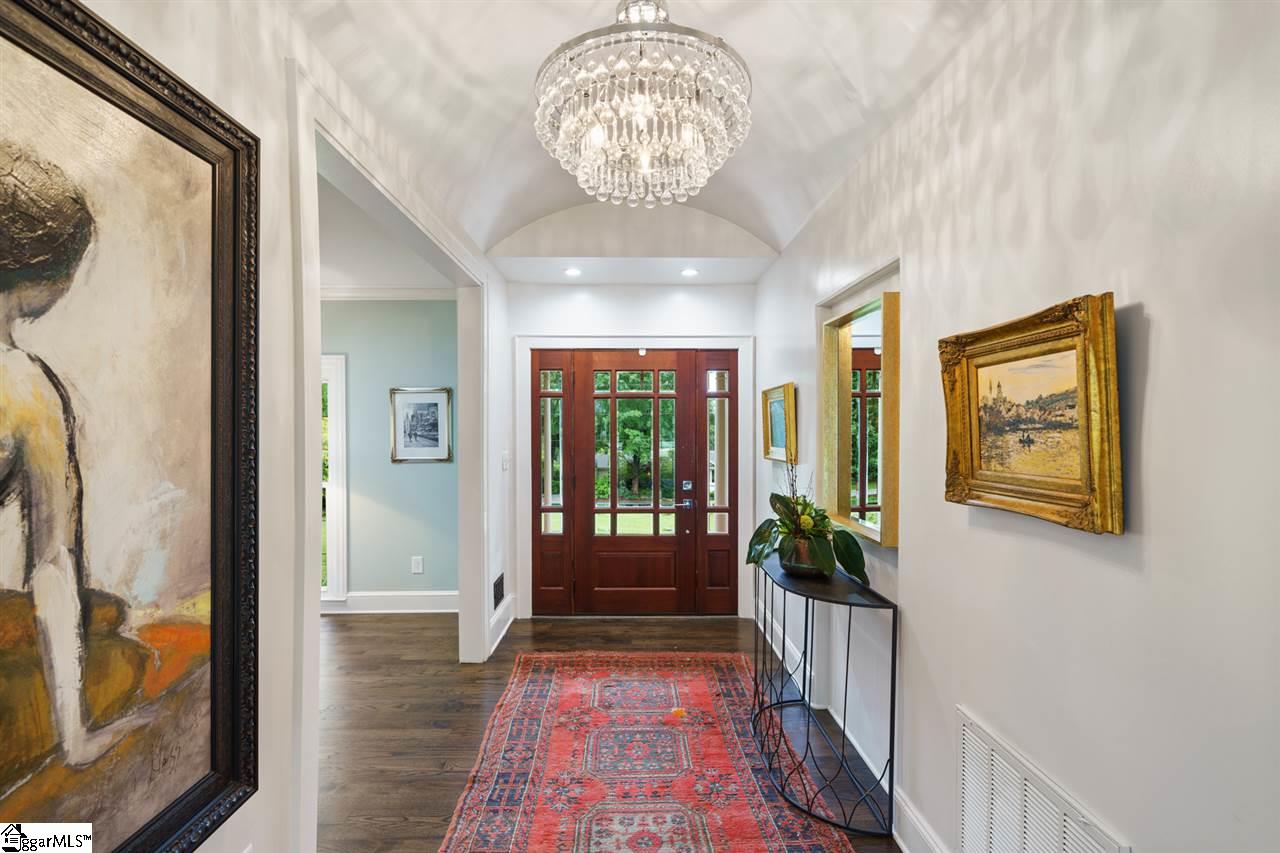 6 Barksdale Road Greenville, SC 29607 - Photo 3 of 35