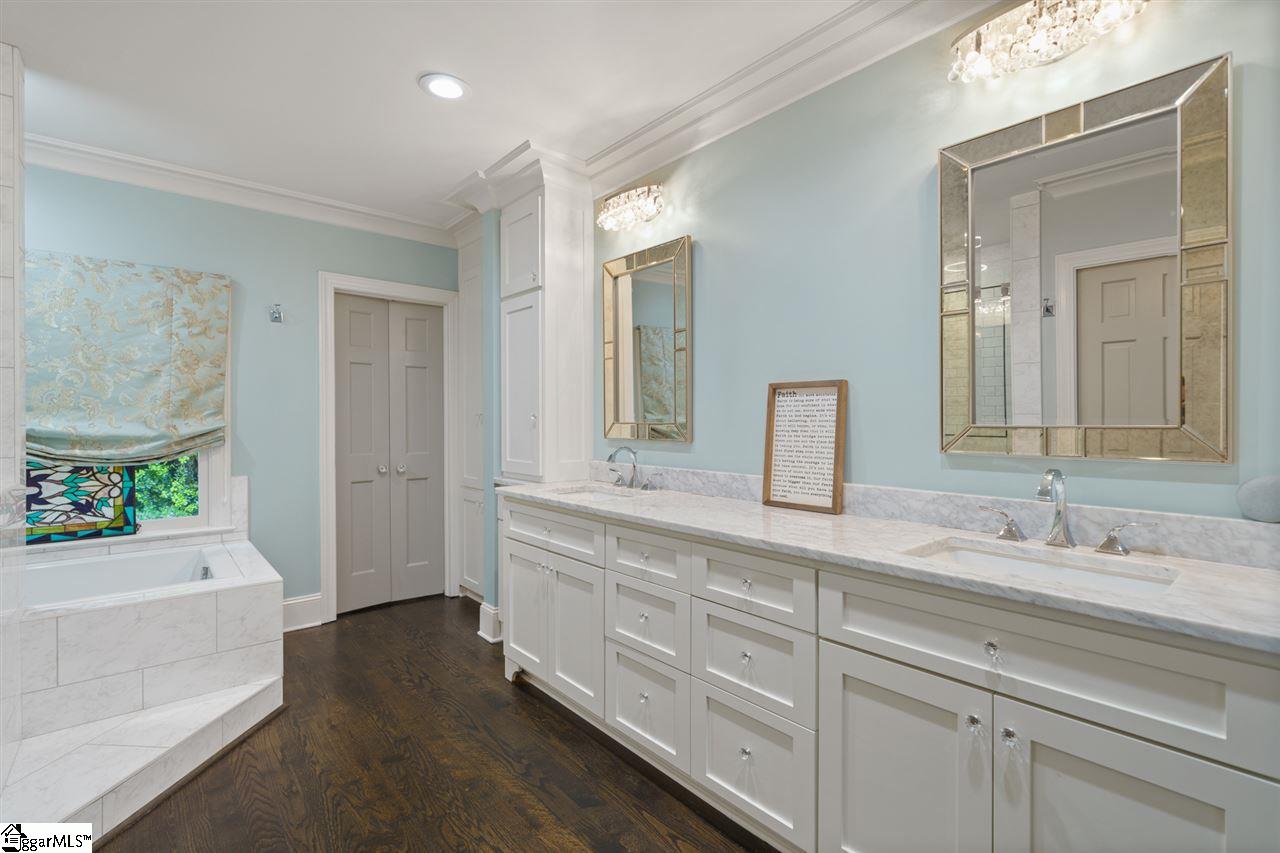 6 Barksdale Road Greenville, SC 29607 - Photo 24 of 35