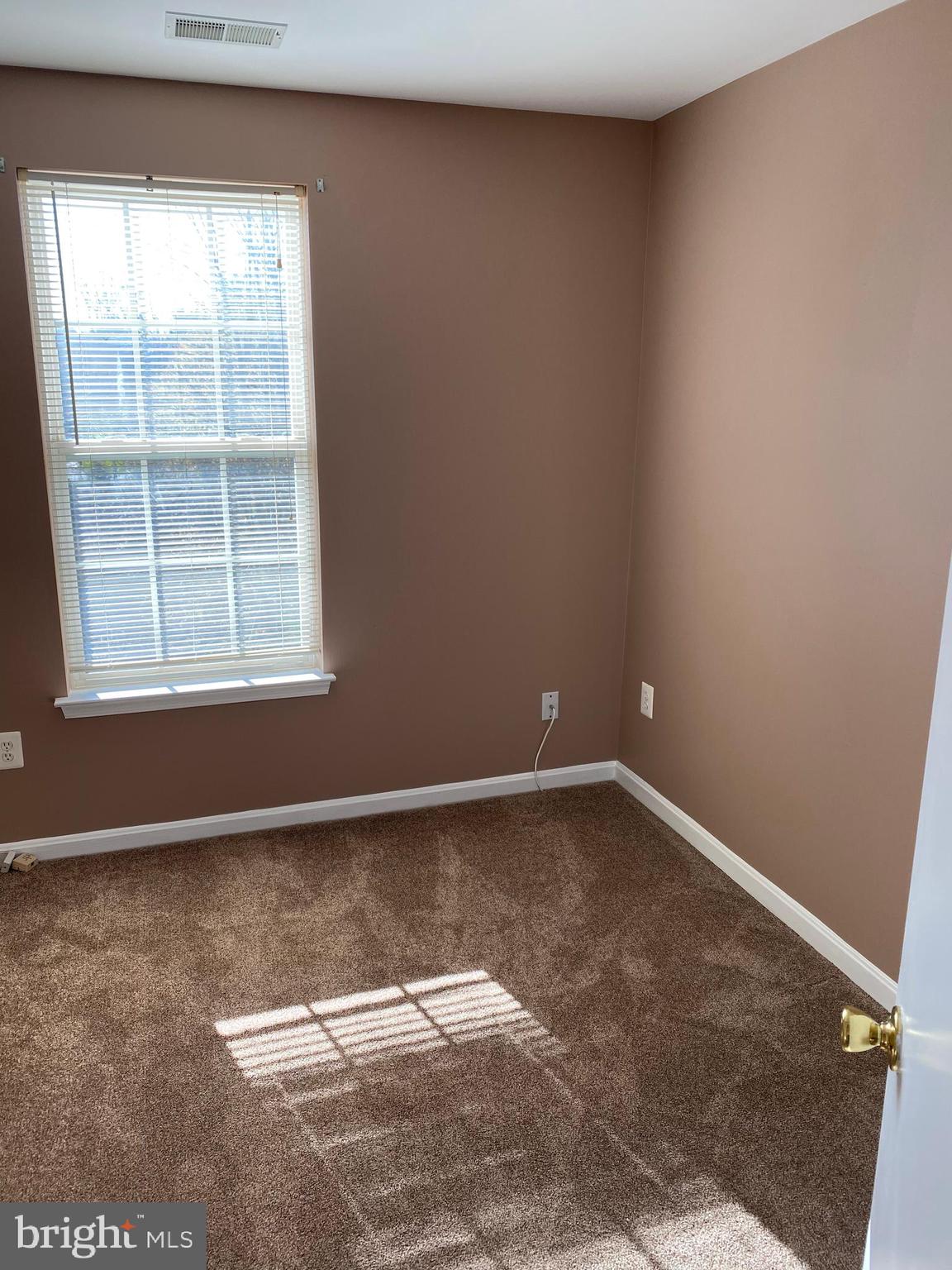 276 Amberleigh Drive Silver Spring, MD 20905 - Photo 14 of 19 Guest Bedroom
