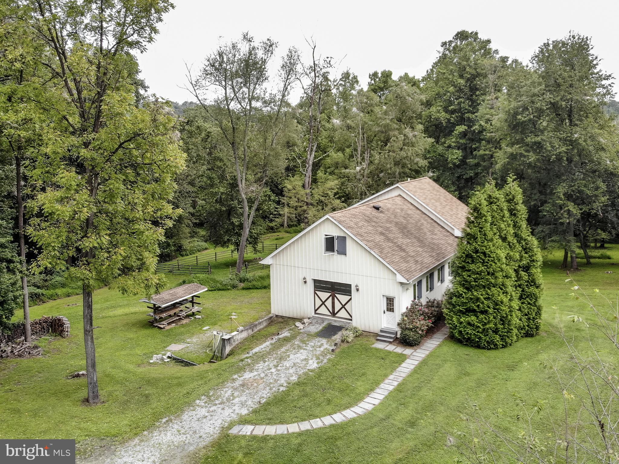 1657 Warpath Road West Chester, PA 19382 - Photo 3 of 82