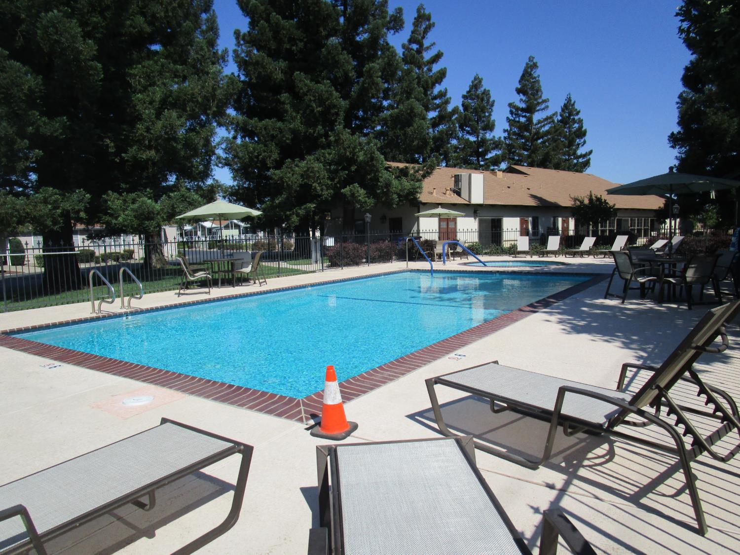 1500 Held Drive, Unit 94 Modesto, CA 95355 - Photo 28 of 32 Pool and Spa