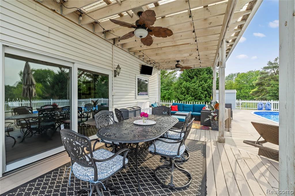 7739 Clyde Road Fenton, MI 48430 - Photo 38 of 94 Gallery Image 38