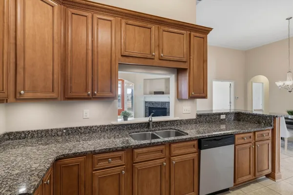 $300,000 | 104 St Andrews Drive, Unit 104, Oakland, TN 38060