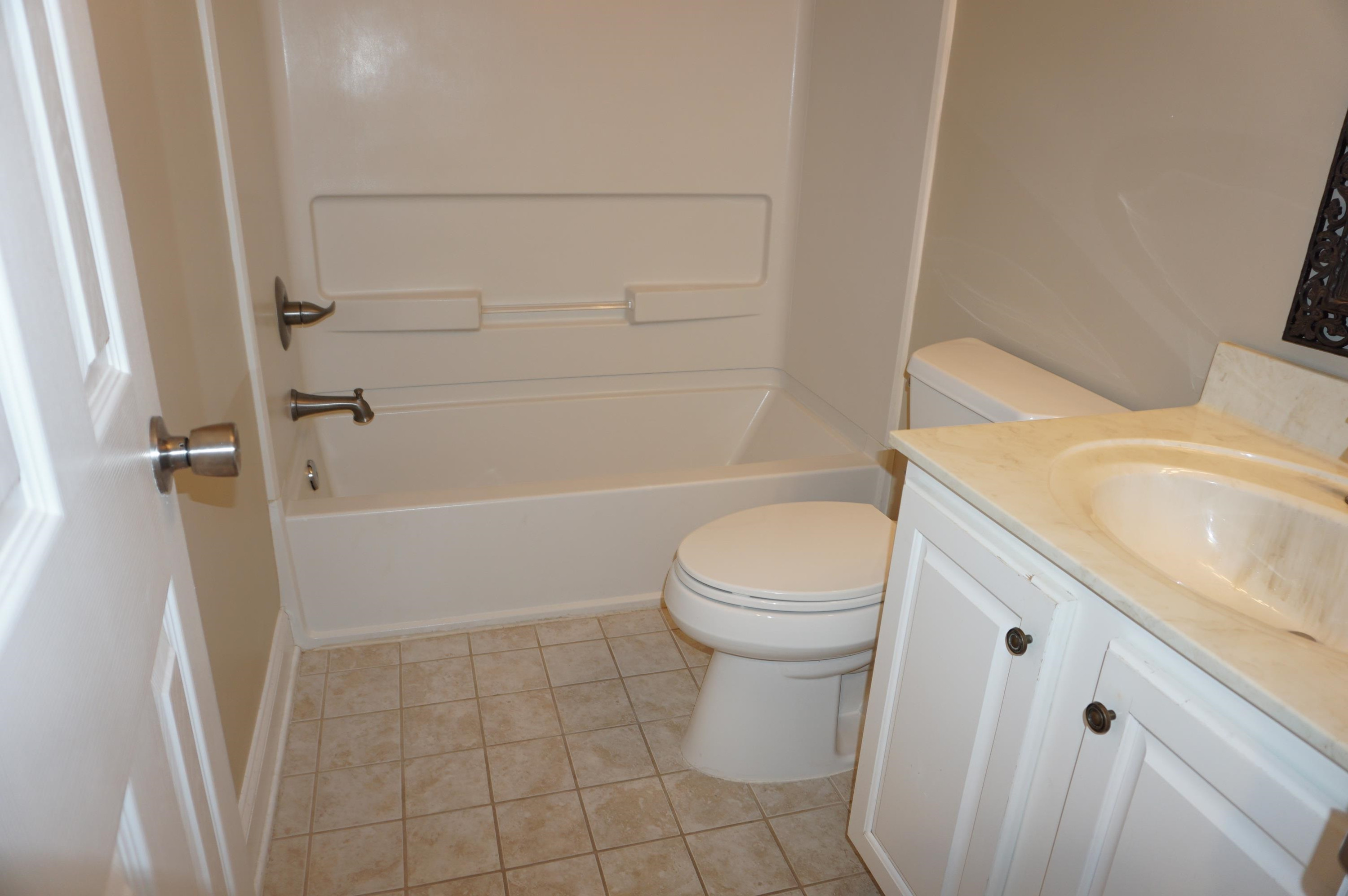 4505 Edwards Mill Road, Unit F Raleigh, NC 27612 - Photo 26 of 35 Photo 28