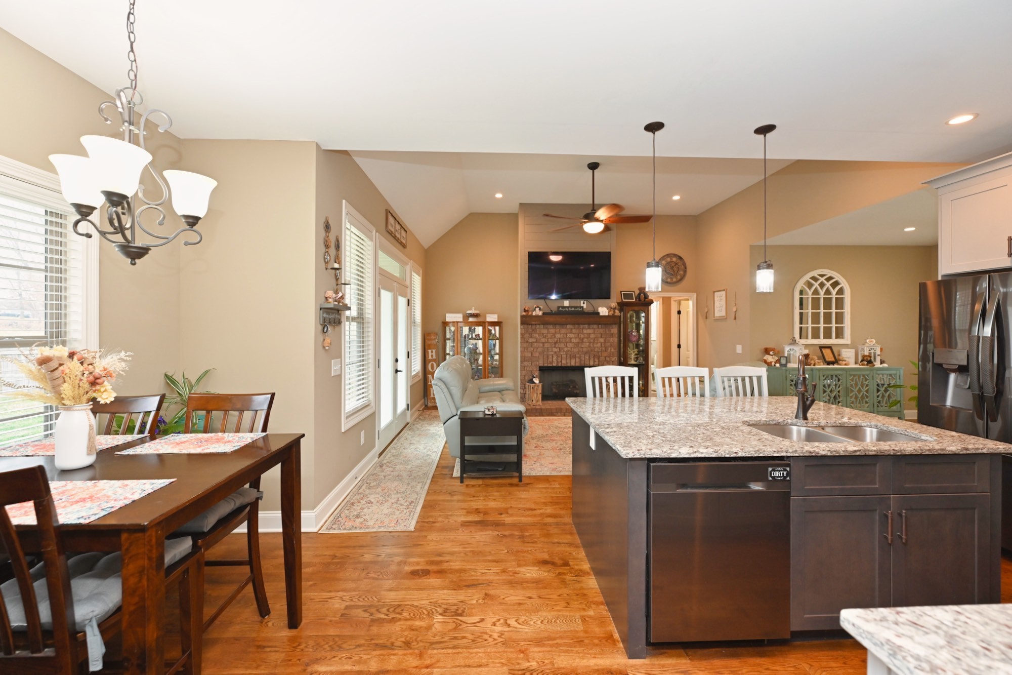 727 North Russell Street Portland, TN 37148 - Photo 24 of 72