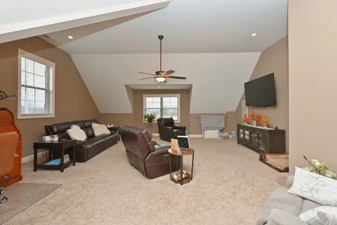 $529,900 | 727 North Russell Street, Portland, TN 37148