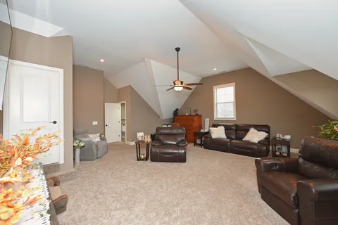 $529,900 | 727 North Russell Street, Portland, TN 37148