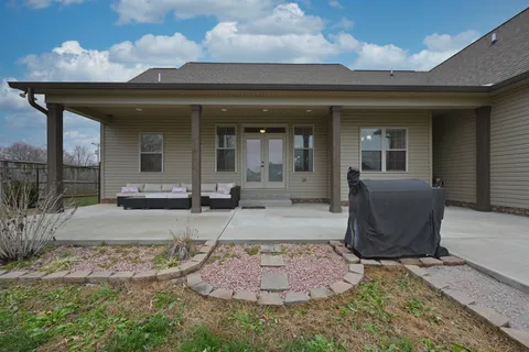 $529,900 | 727 North Russell Street, Portland, TN 37148