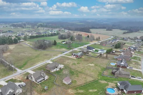 $529,900 | 727 North Russell Street, Portland, TN 37148