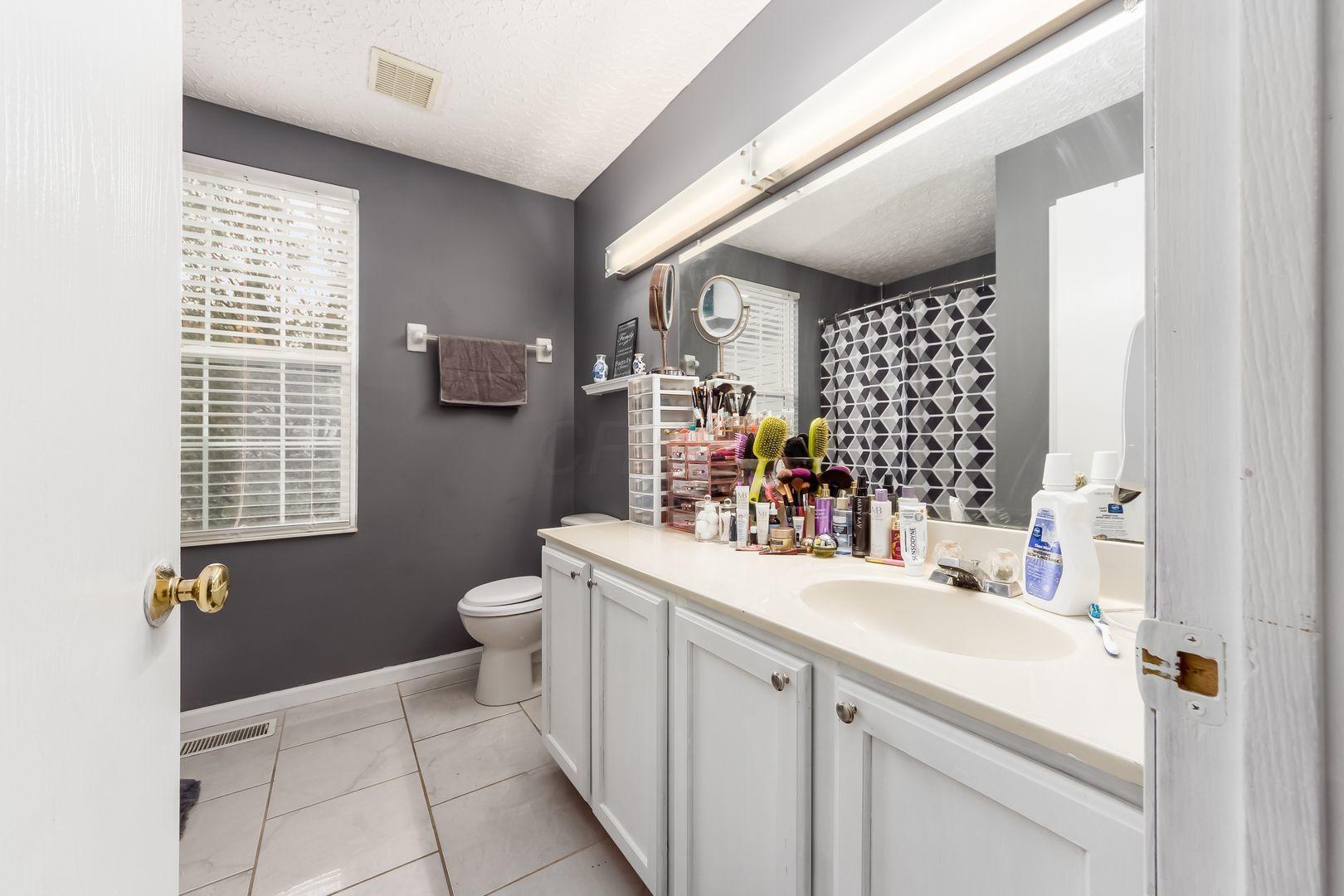 2738 Northwold Road Columbus, OH 43231 - Photo 26 of 34 Gallery Image 26