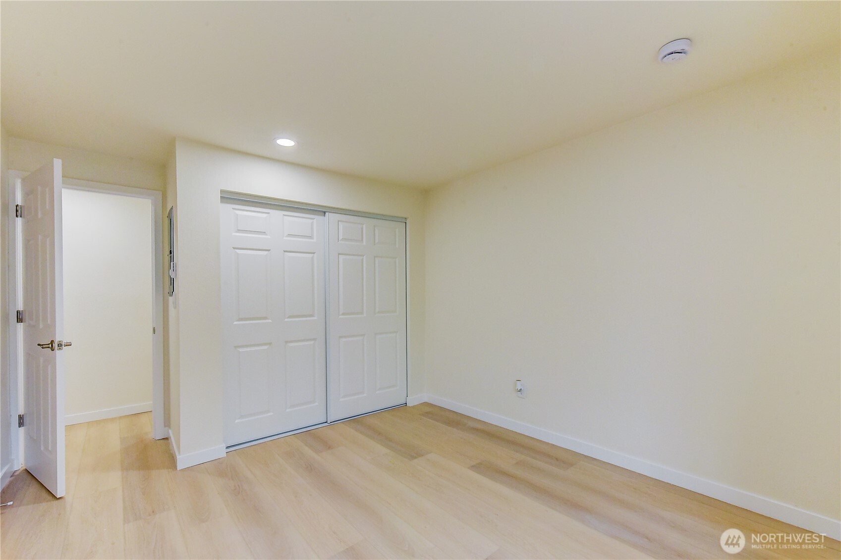 1601 Maple Lane, Unit B5 Kent, WA 98030 - Photo 13 of 22