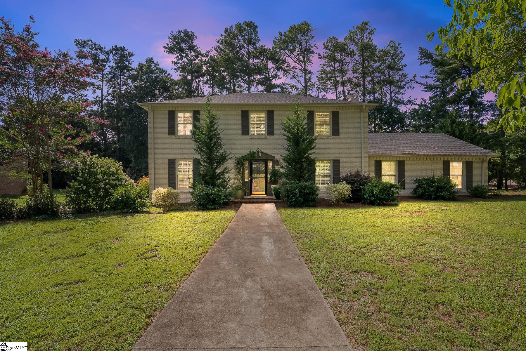 4 Chisolm Trail Greenville, SC 29607 - Photo 2 of 36