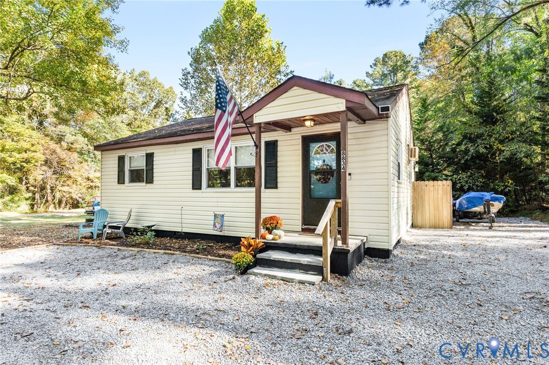 8834 Diascund Road Lanexa, VA 23089 - Photo 6 of 44 Gallery Image 6
