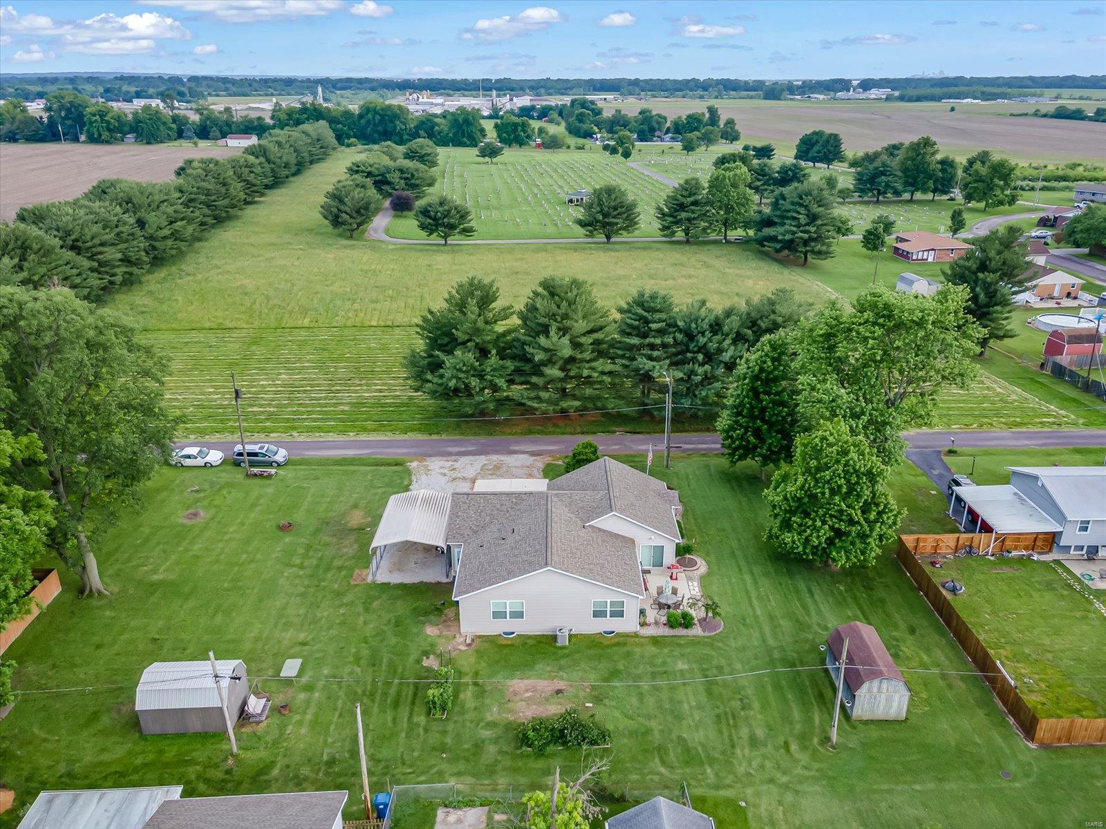 1305 Wilson Street South Roxana, IL 62087 - Photo 23 of 26