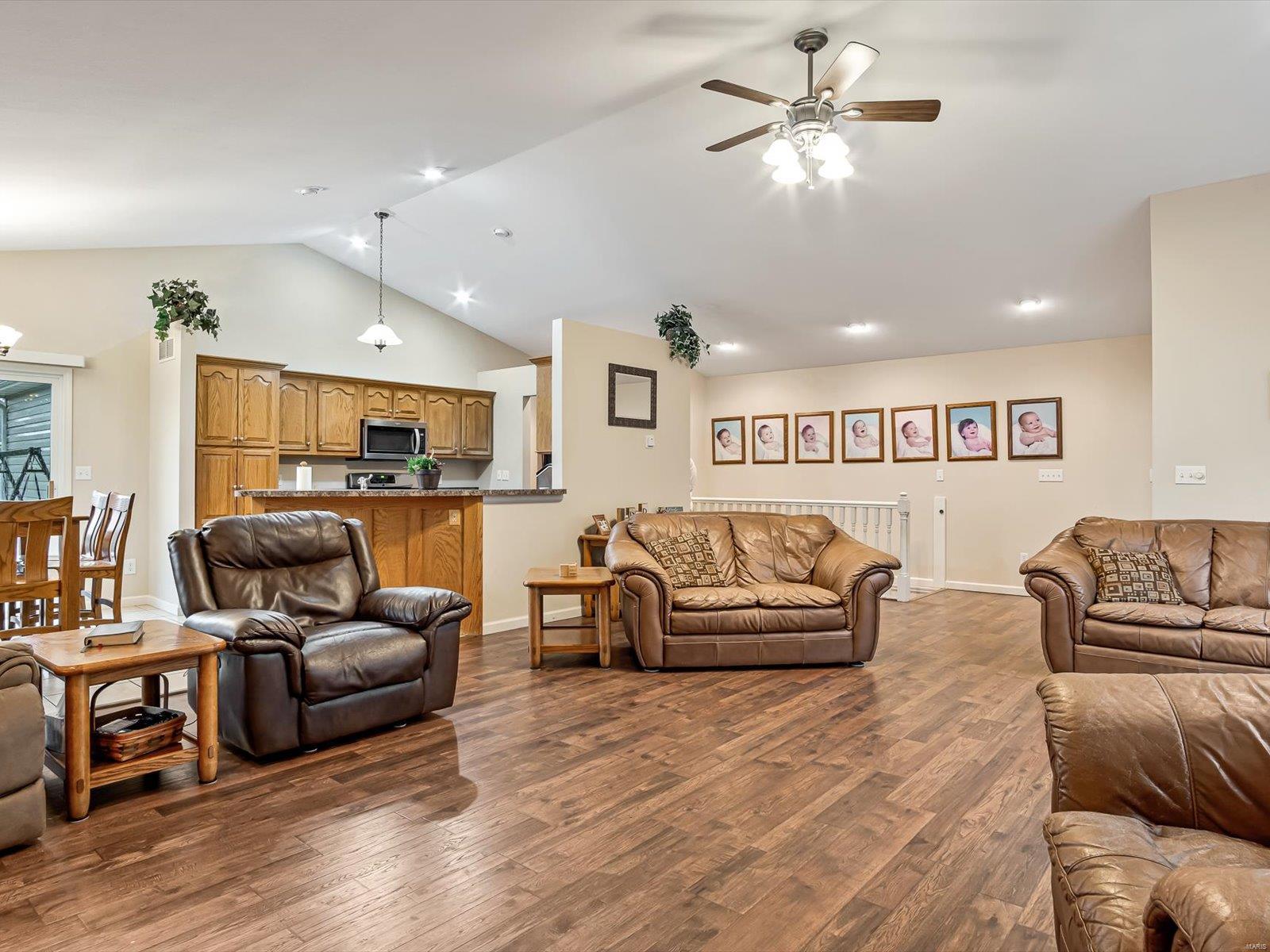 1305 Wilson Street South Roxana, IL 62087 - Photo 5 of 26