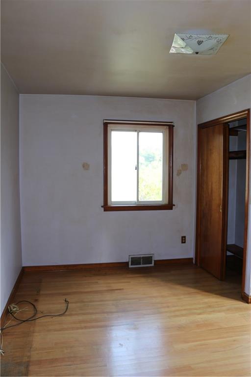 2526 Ridge Rd Extension Baden, PA 15005 - Photo 11 of 23 First floor bedroom