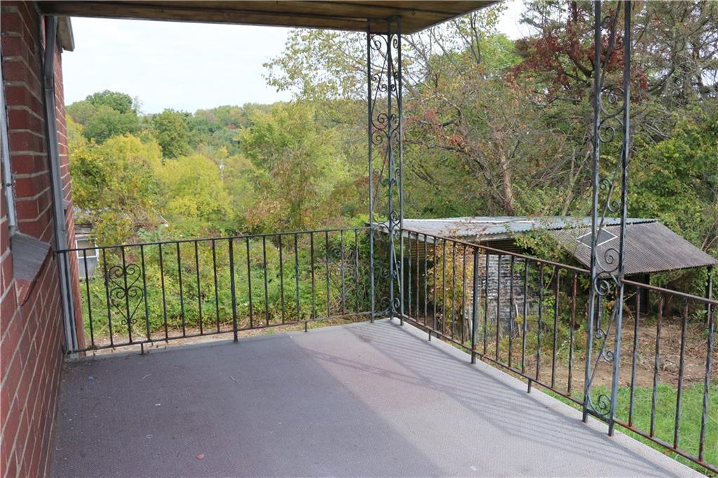 2526 Ridge Rd Extension Baden, PA 15005 - Photo 22 of 23