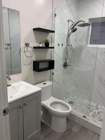 $2,700 | 434 Tamiami Boulevard, Miami, FL 33144