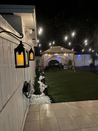 $2,700 | 434 Tamiami Boulevard, Miami, FL 33144