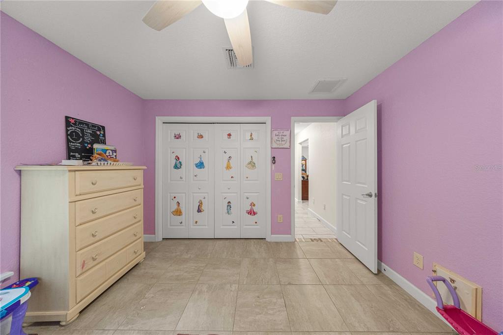 2250 Southeast 157th Lane Road Summerfield, FL 34491 - Photo 25 of 42