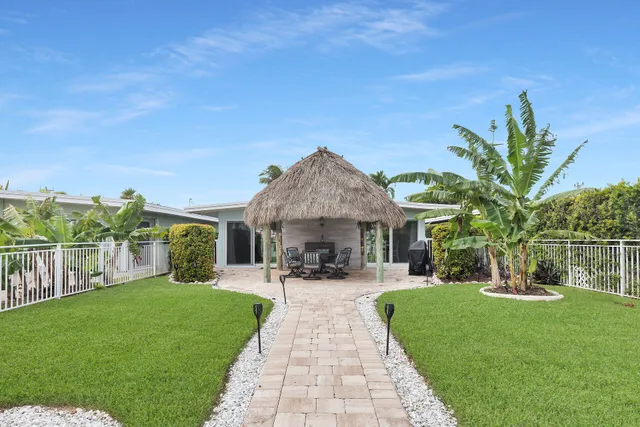 a view of a pathway along with stairs