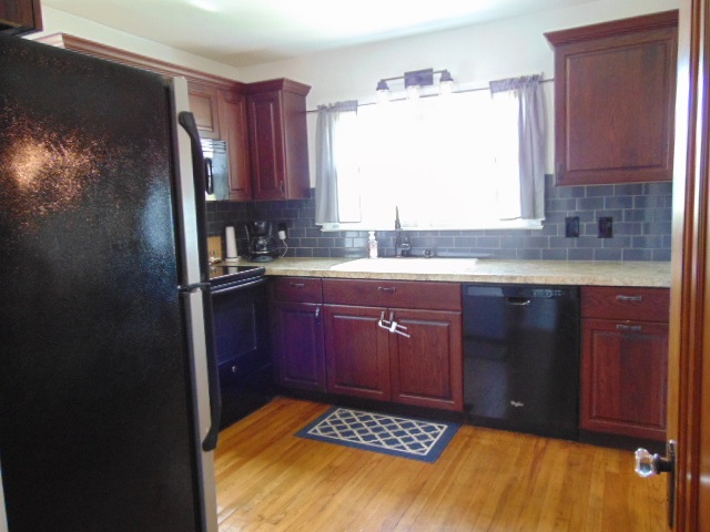5700 East Tyler Road Ithaca, MI 48847 - Photo 9 of 74 1875458-8.JPG
